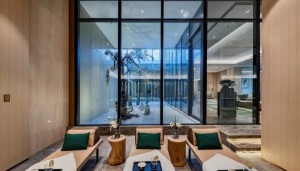 秋季维修工劳作后桑拿放松广州