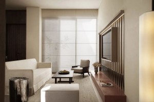 广州夏季装修工人施工后桑拿