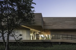 广州夏季主播熬夜后桑拿恢复