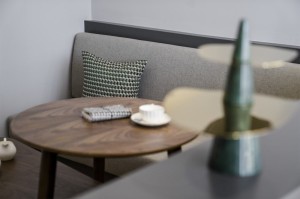 广州冬季环卫工人清扫后桑拿